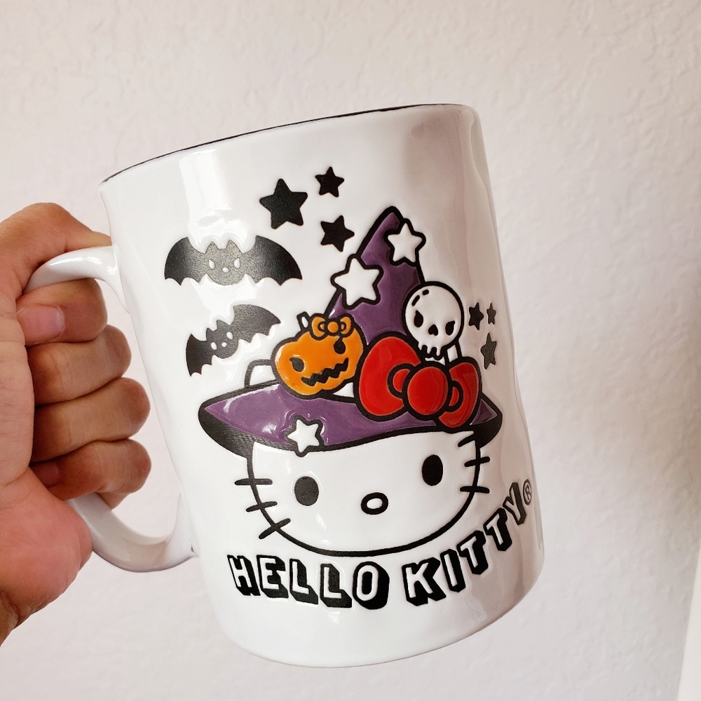 Hello Kitty Sanrio Halloween Pumpkin And Skull 17 Oz Ceramic Cofffee Mug - Picture 6 of 6